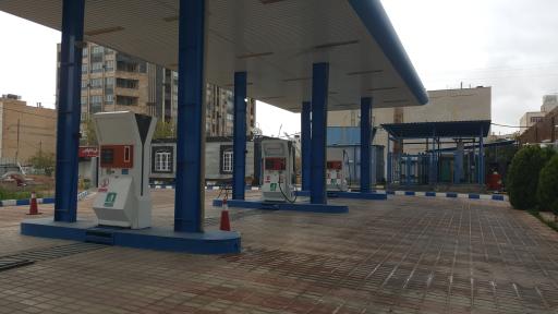 عکس جایگاه سوخت CNG یمین