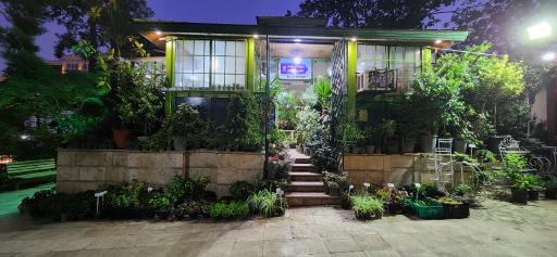 عکس کلینیک گل و گیاه خانواده