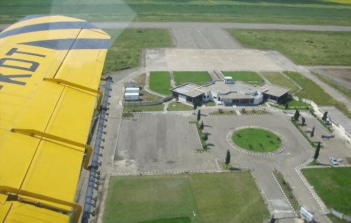 عکس فرودگاه بین المللی پارس آباد