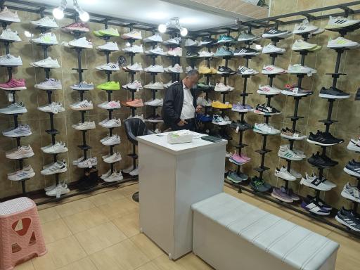 واحد شوز محصولات اورجینال 