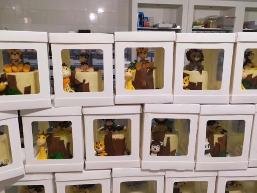 عکس قنادی طوسی