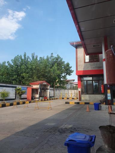 عکس پمپ بنزین یاورپور