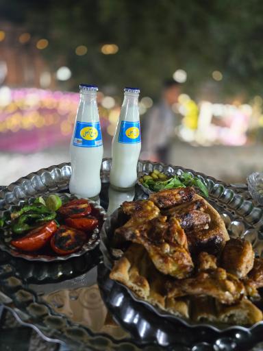 عکس کافه جنگلی اورهان