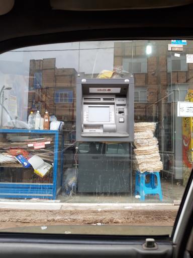 عکس خودپرداز بانک گردشگری 