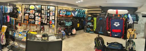 عکس فروشگاه لوازم شنا و غواصی سوییم کلاب