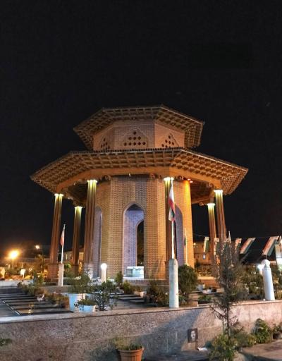 عکس آرامگاه میرزا کوچک خان جنگلی