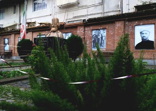 عکس آرامگاه میرزا کوچک خان جنگلی