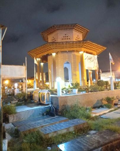 عکس آرامگاه میرزا کوچک خان جنگلی