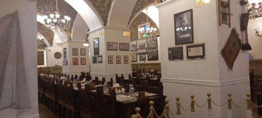 عکس رستوران سنتی قوام