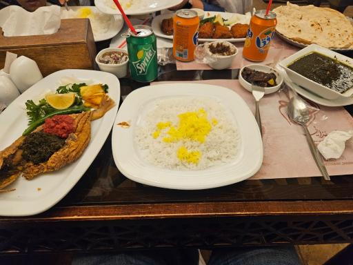 عکس رستوران سنتی قوام