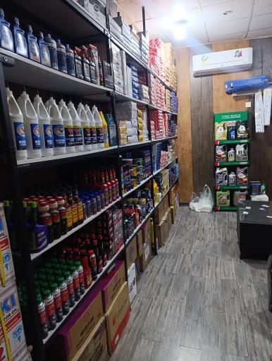 عکس اتوسرویس و تعویض روغن ۷۷