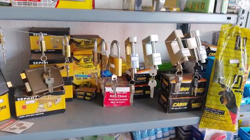 عکس ابزار یراق پدر و پسر 