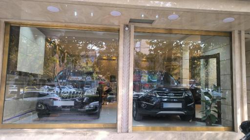 اتو گالری تخت طاووس
