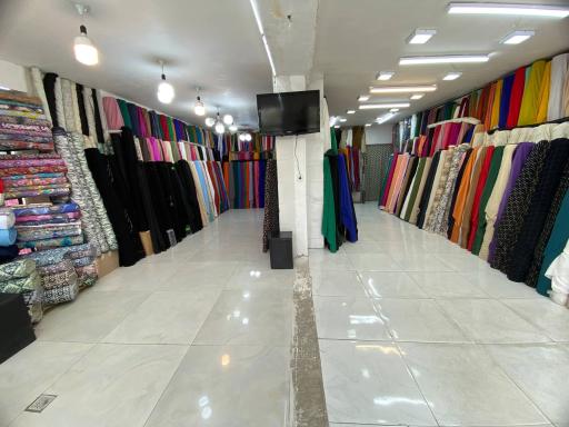 عکس پارچه سرای آراد 