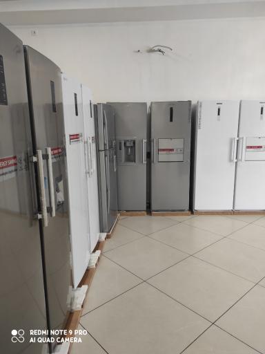 عکس مرکز خرید اقساطی بهاران شعبه حافظ