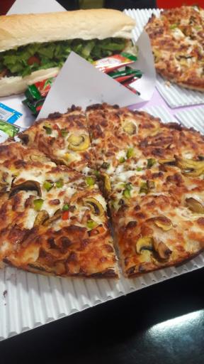 عکس پیتزا چیلی