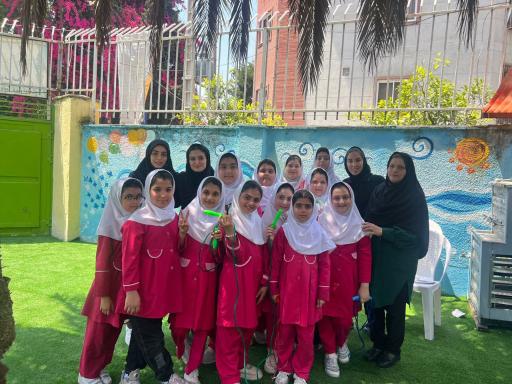 عکس دبستان غیر دولتی مهرآئین