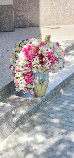 عکس گلفروشی گُلپَریش