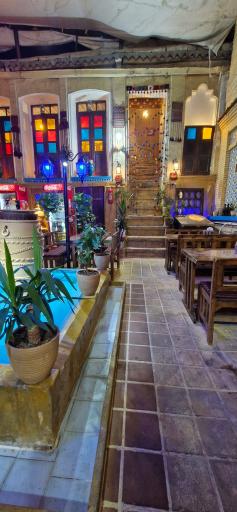 عکس رستوران سنتی هفت پیچ