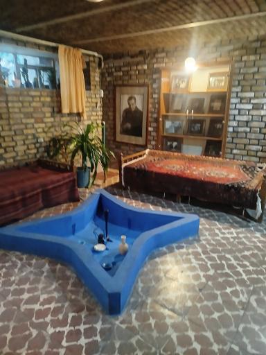 عکس خانه استاد شهریار