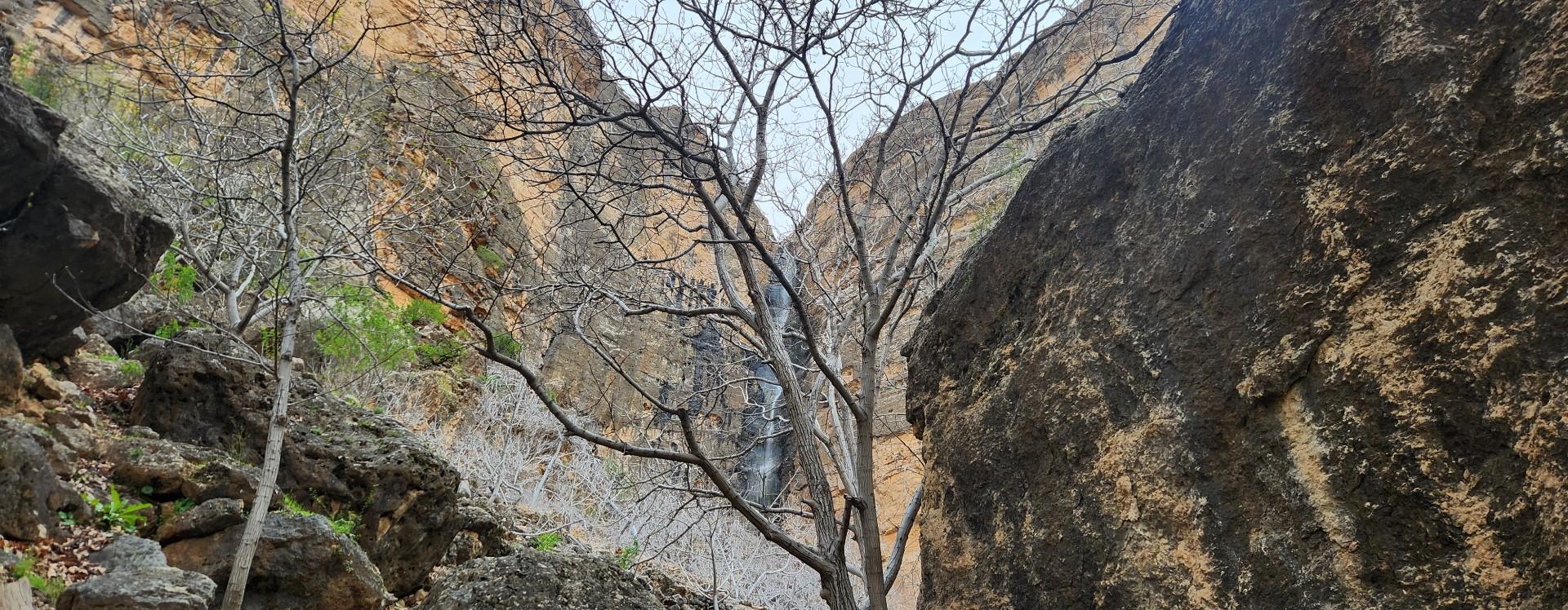 عکس آبشار تارم