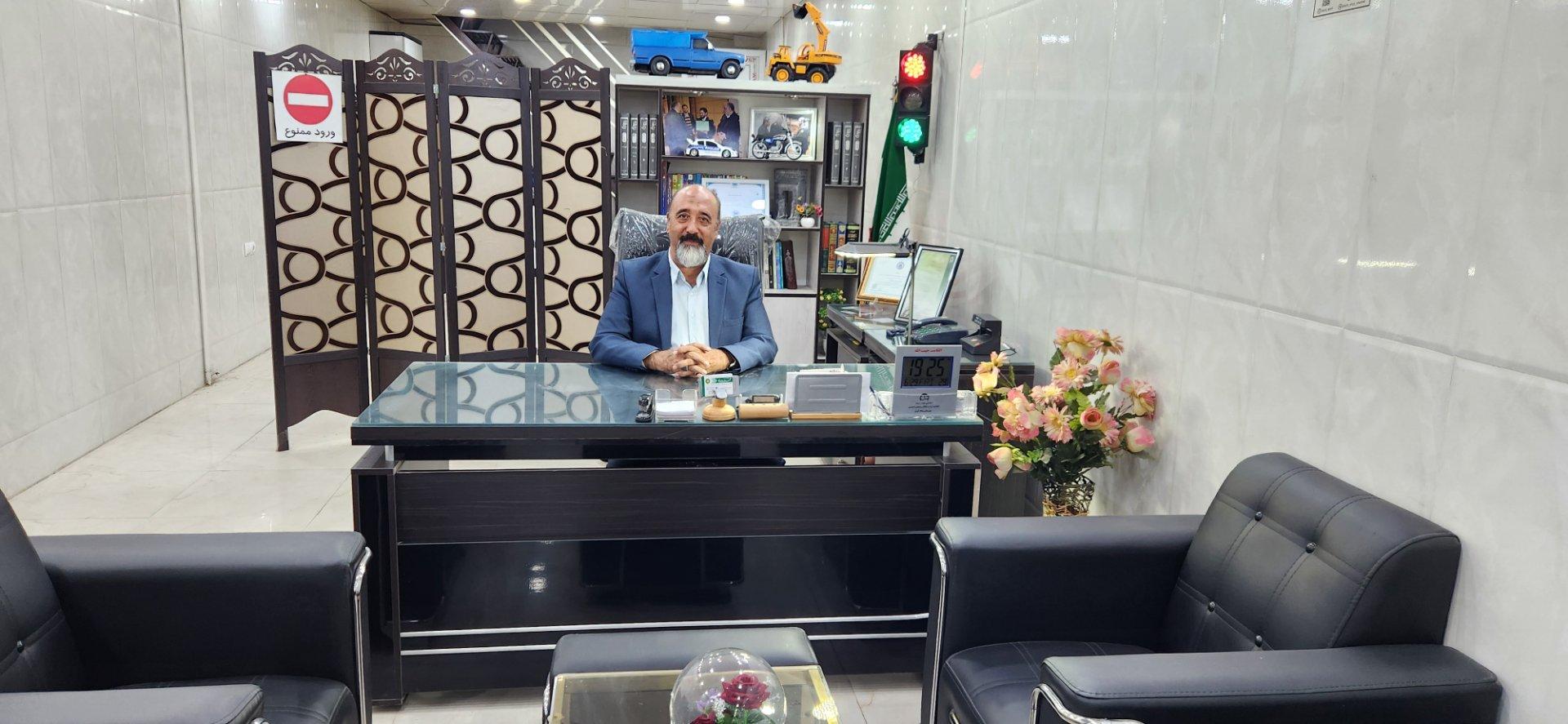 عکس دفتر کارشناس رسمی دادگستری و بیمه مرکزی پوریان فرد
