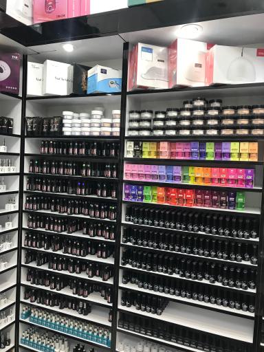 عکس فروشگاه لاوین گالری