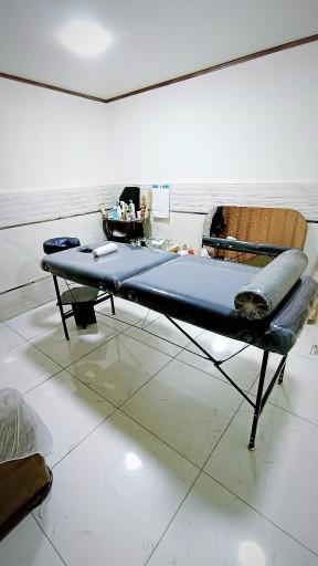 عکس کلینیک حجامت و ماساژ ریلکسی شاه محمدی