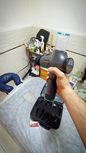 عکس کلینیک حجامت و ماساژ ریلکسی شاه محمدی