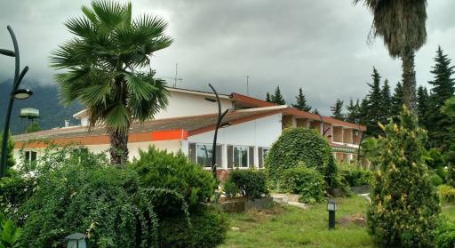 عکس هتل جهانگردی چلندر