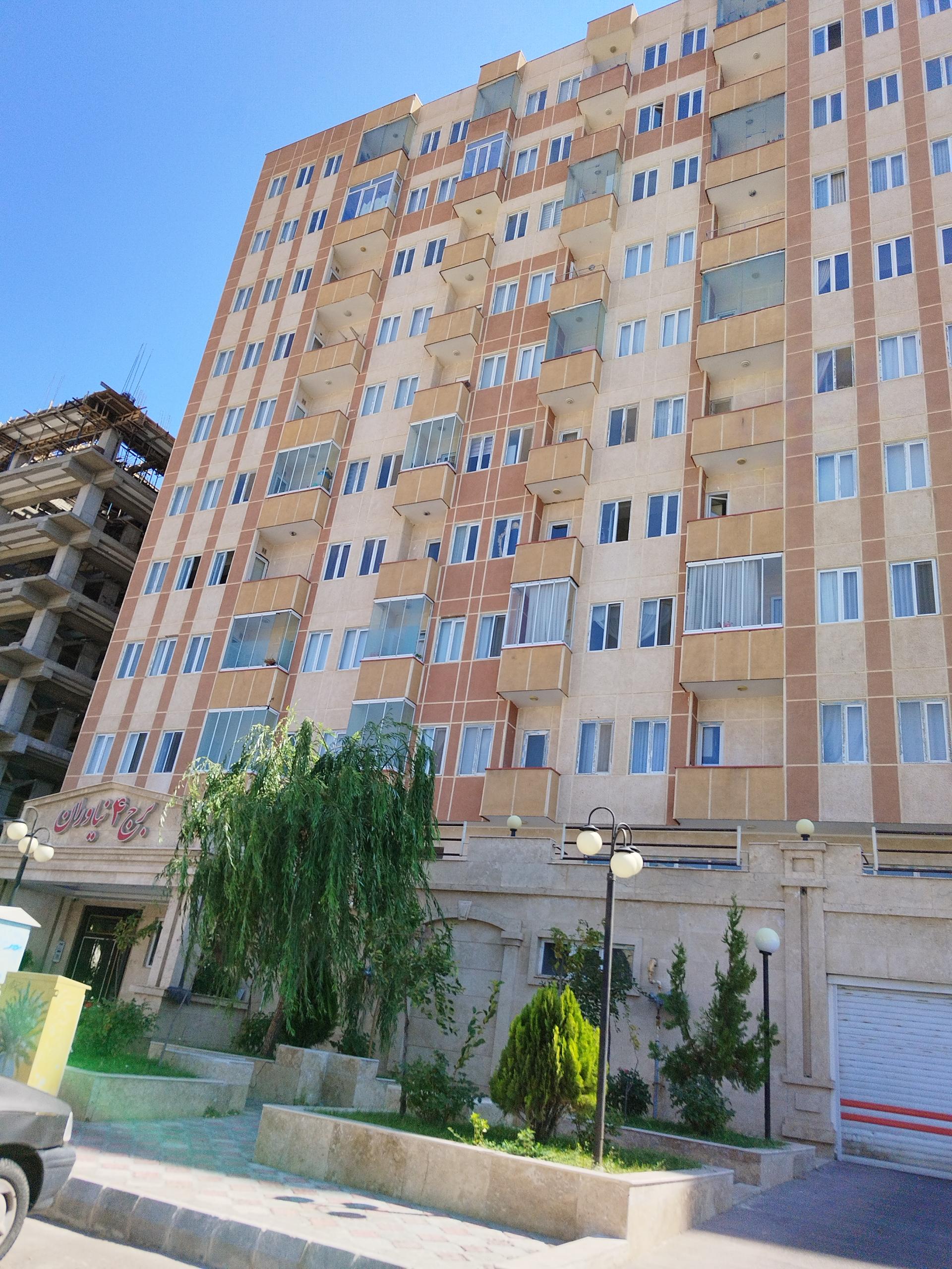 عکس برج نیاوران 4