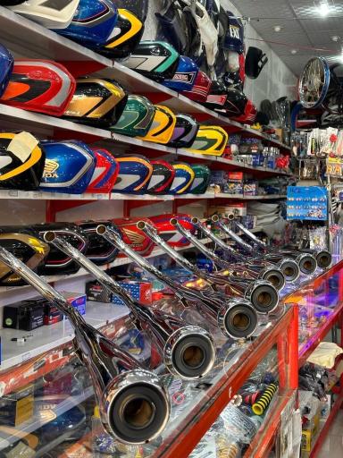 عکس فروشگاه هوندا پارت جوکار