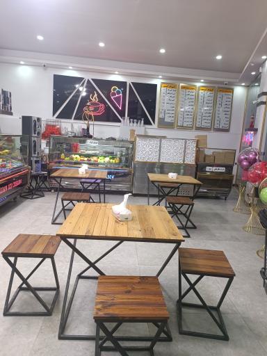 کافه بستنی مسعود