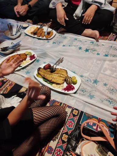 عکس رستوران باغ سهیل