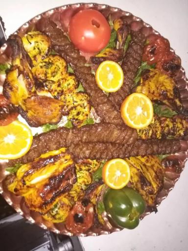 عکس رستوران باغ سهیل