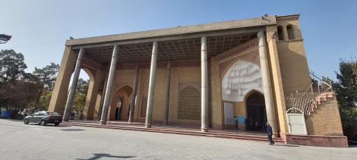 عکس مسجد هفتاد و دو تن