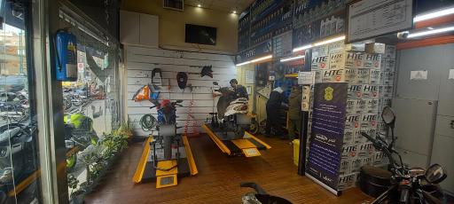 عکس موتور کلینیک پلاس