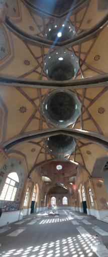 عکس مسجد هفتاد و دو تن