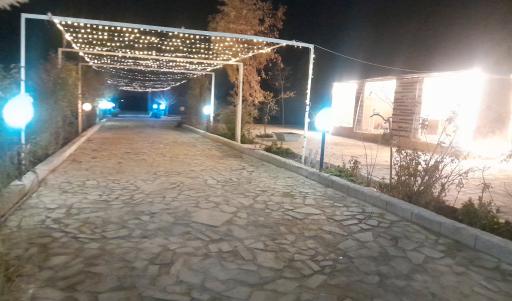 عکس سفره خانه نیلوفرانه