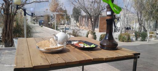 عکس سفره خانه نیلوفرانه