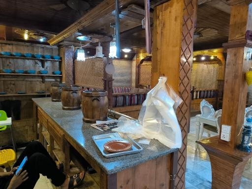 عکس رستوران شب های دفاری