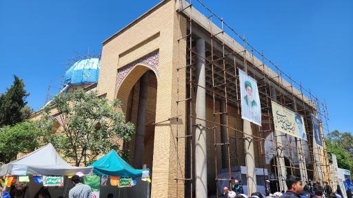 عکس مسجد هفتاد و دو تن