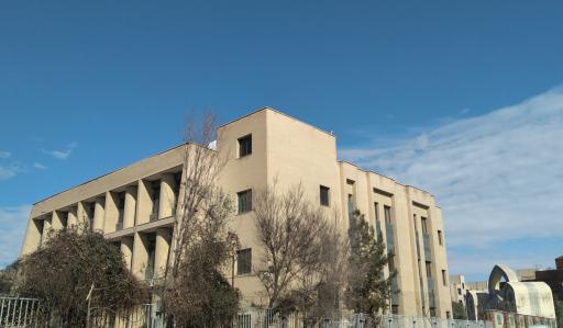 عکس دانشکده علوم قرآنی قم