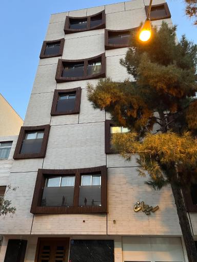 ساختمان ریحان