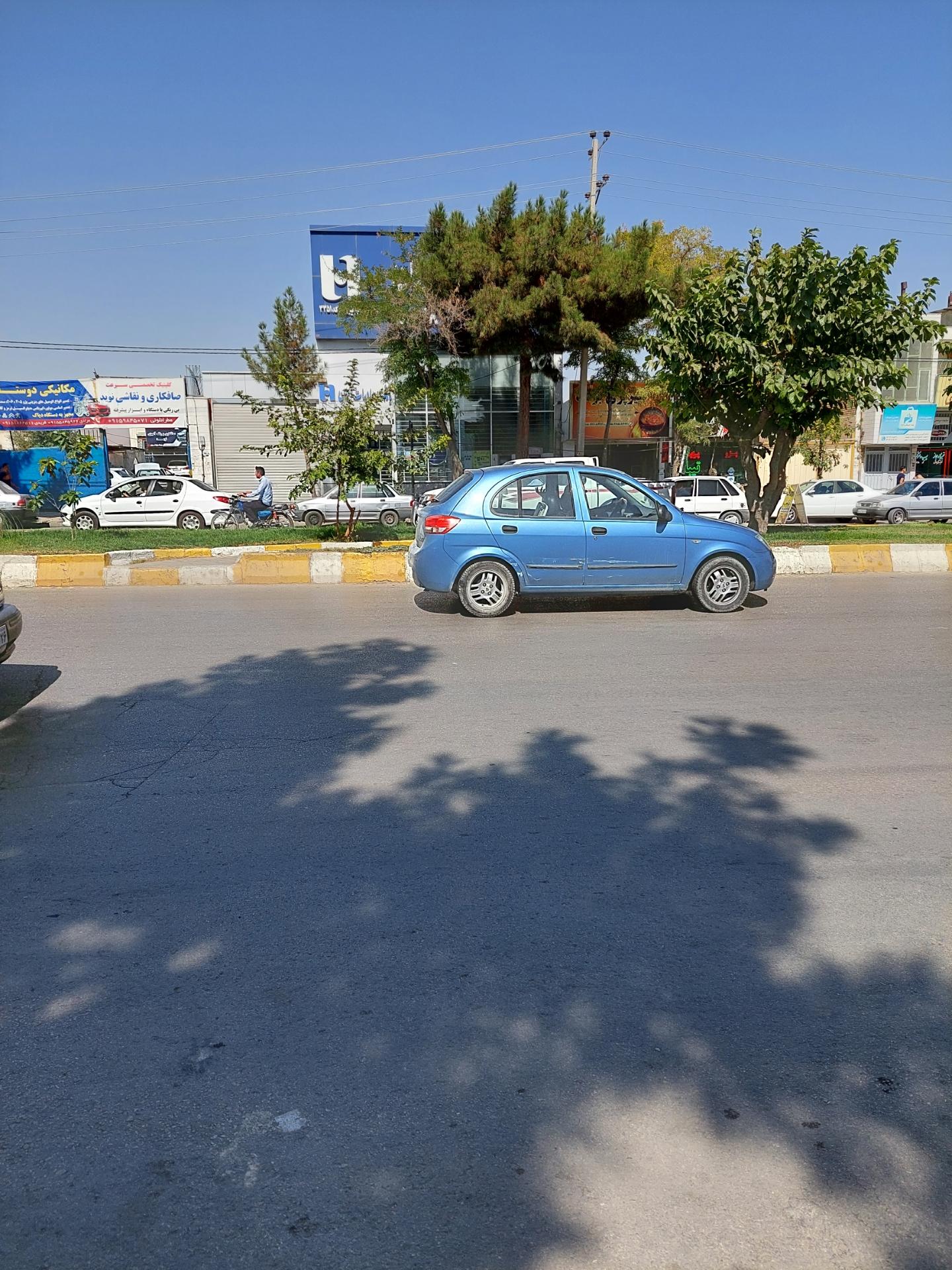 عکس بانک صادرات شعبه نیروگاه