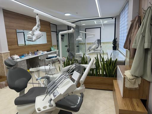 عکس مطب دکتر نوید پیشکارکوزه گر متخصص دندانپزشکی