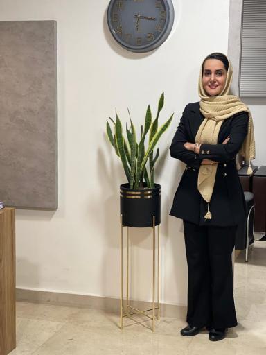 عکس دکتر عاتکه موسوی