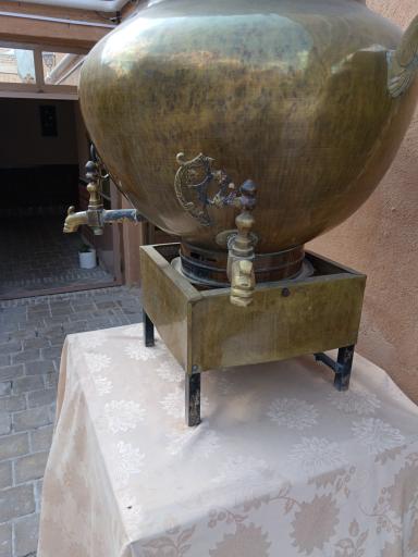 عکس سرای سنتی سردست