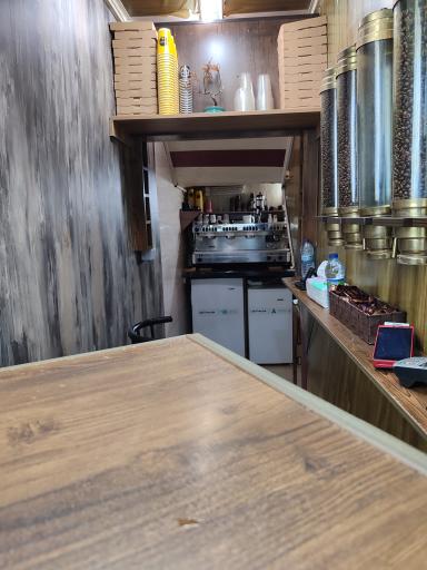 کافه پیکولو 