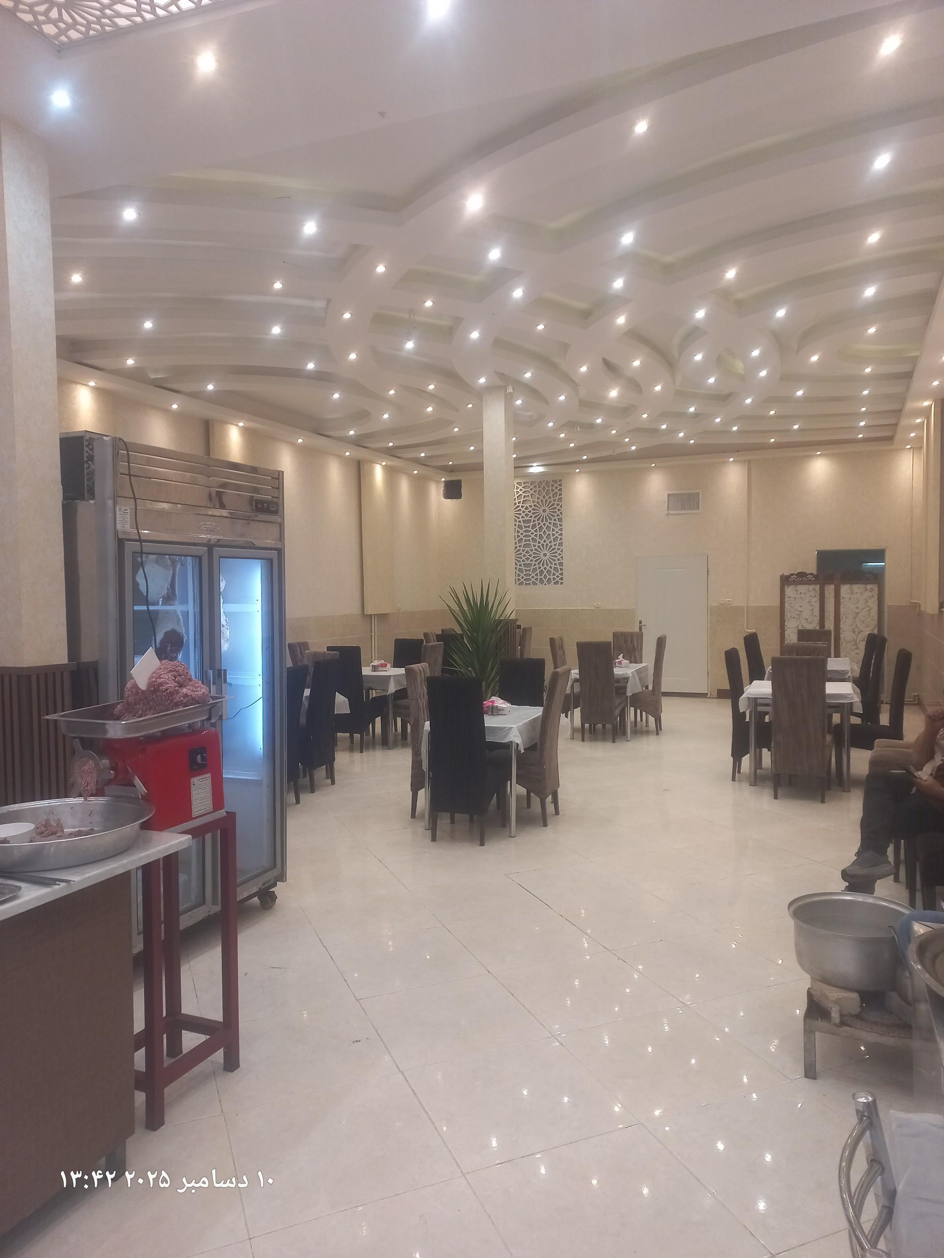 عکس کبابی نیک فطرت